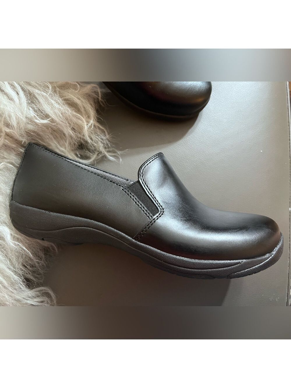 NWOB $150 DANSKO Noah Leather
